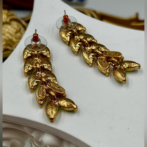 🆕 OSCAR DE LA RENTA 🧿 NWOT Crystal Leaves Drop Earrings, Green Gemstone - Picture 9 of 15